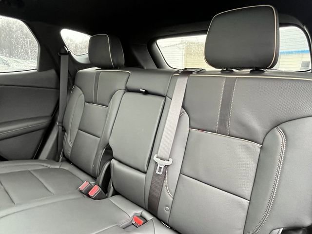 New 2025 Chevrolet Blazer Premier w/ LPO, Floor Liner Package FWD image 19