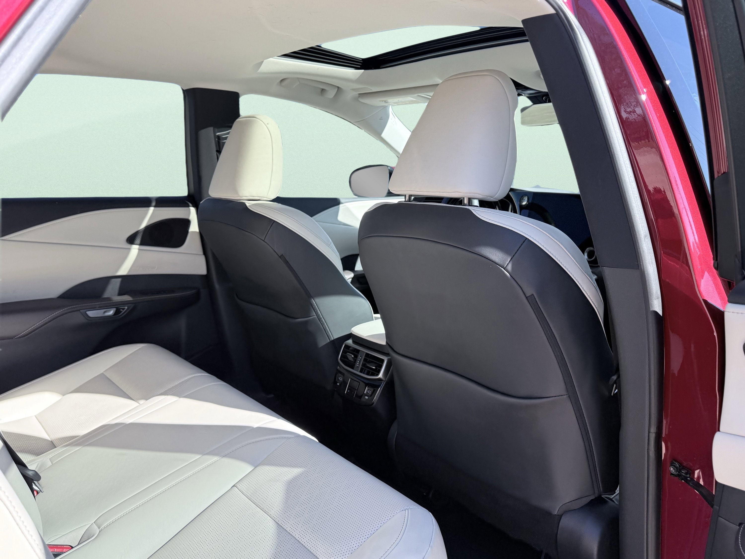 Used 2025 Lexus RX 350 Premium Plus w/ Convenience Package image 43