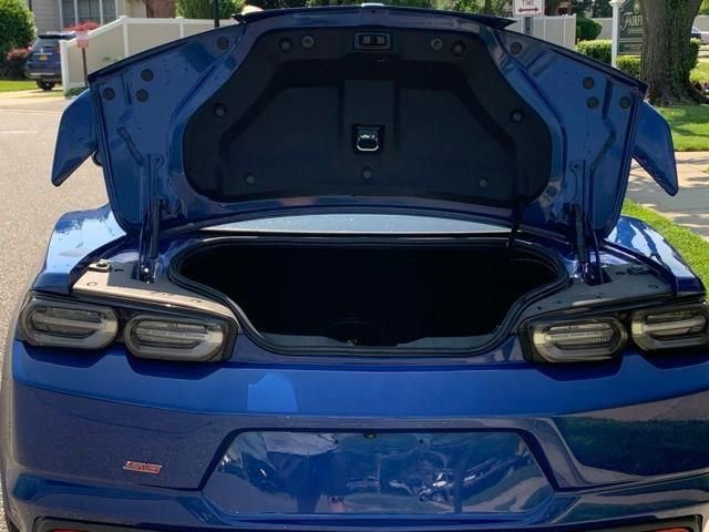 Used 2021 Chevrolet Camaro SS image 8