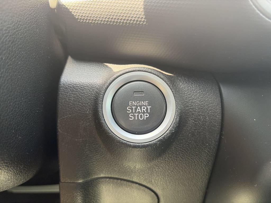 Used 2023 Hyundai Kona SEL FWD image 28