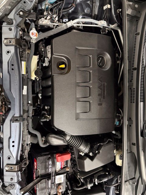 Used 2018 Toyota Corolla LE FWD image 26