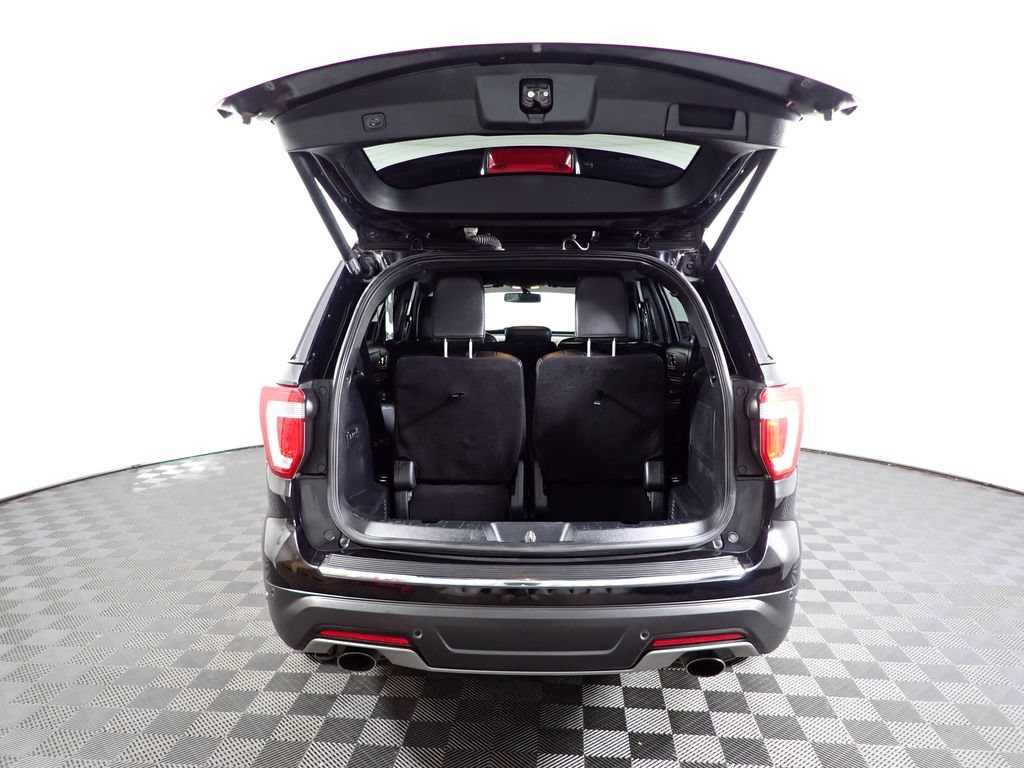 Used 2019 Ford Explorer Limited AWD/4WD image 16