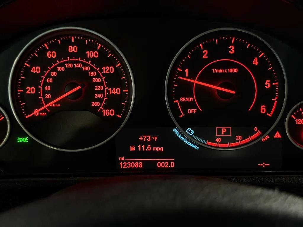 Used 2018 BMW 328d Sedan RWD image 34