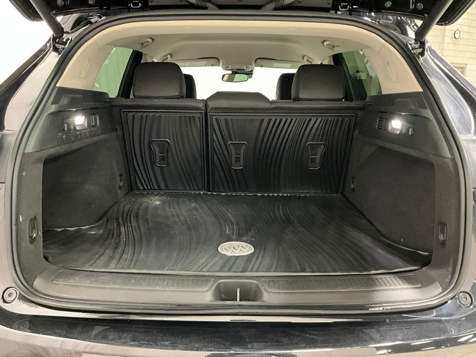 Used 2023 Buick Envision Preferred AWD/4WD image 25