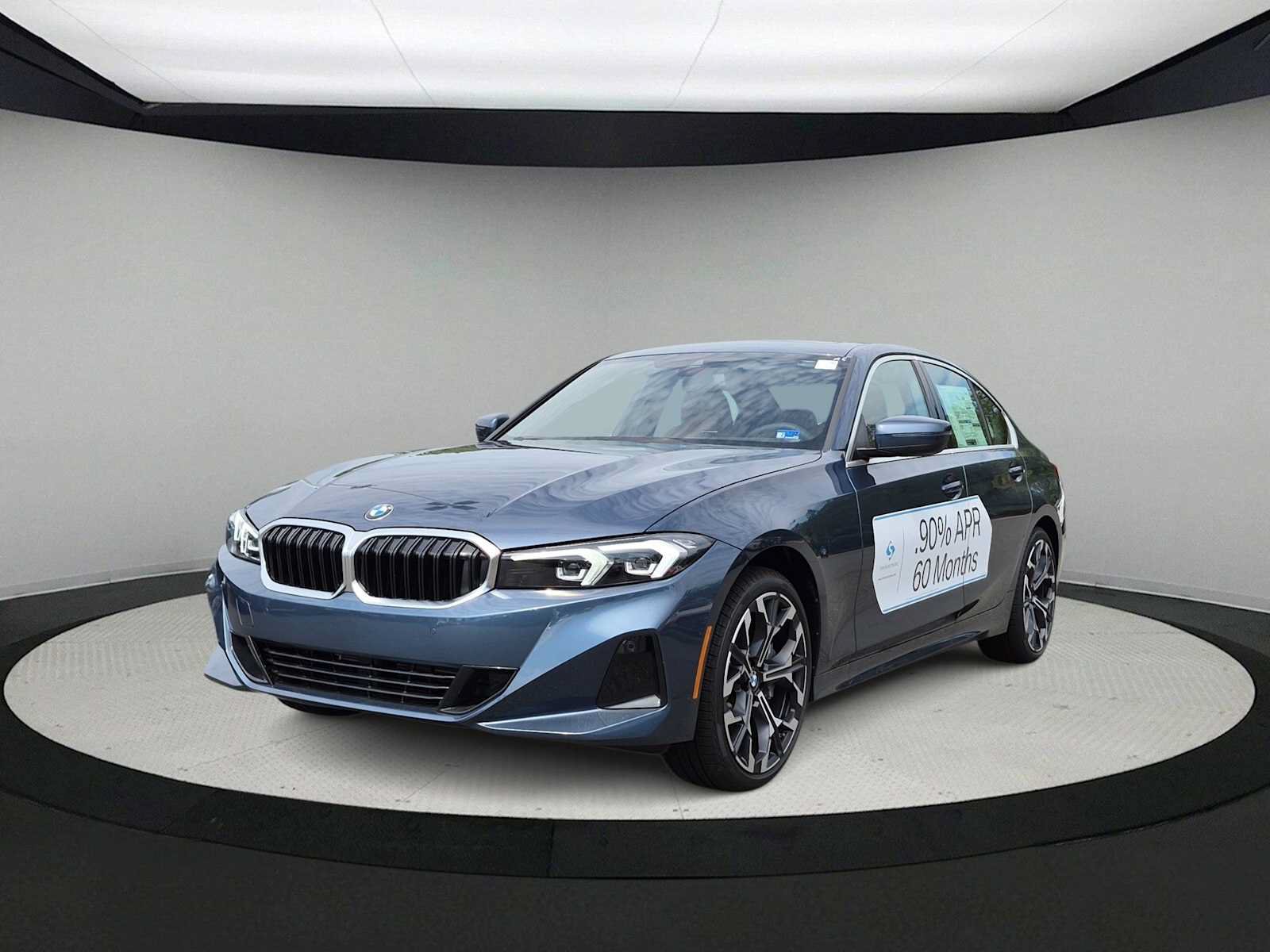 New 2026 BMW 330i xDrive Sedan w/ Convenience Package AWD/4WD image 4