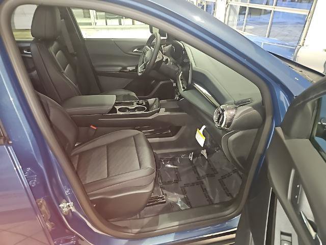 New 2026 Chevrolet Equinox LT w/ Convenience Package II image 29