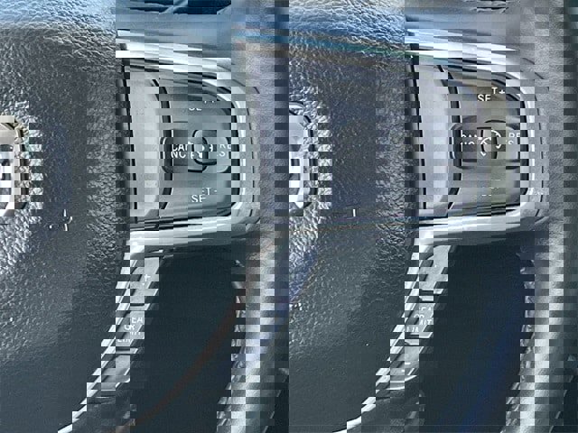 Used 2024 RAM 2500 Laramie w/ Towing Technology Group image 15