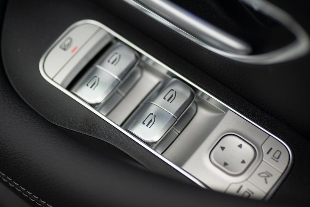 Certified 2025 Mercedes-Benz GLE 350 4MATIC image 21