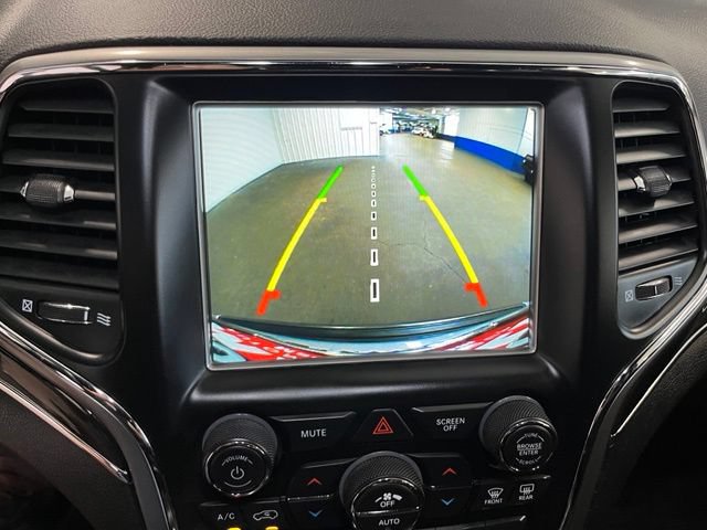 Used 2018 Jeep Grand Cherokee Trailhawk AWD/4WD image 28
