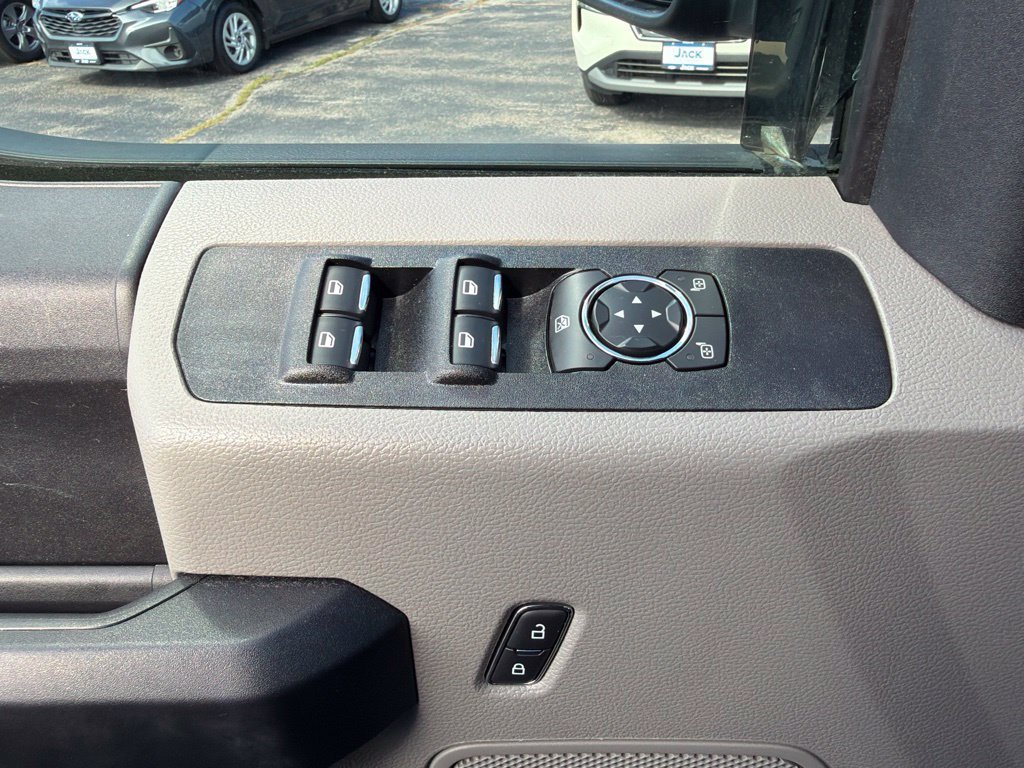 Used 2021 Ford F250 XL w/ STX Appearance Package AWD/4WD image 24