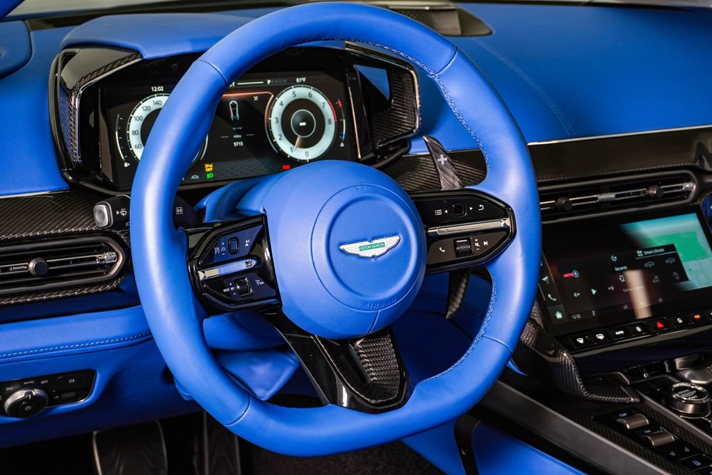 Used 2026 Aston Martin Vanquish Convertible RWD image 27