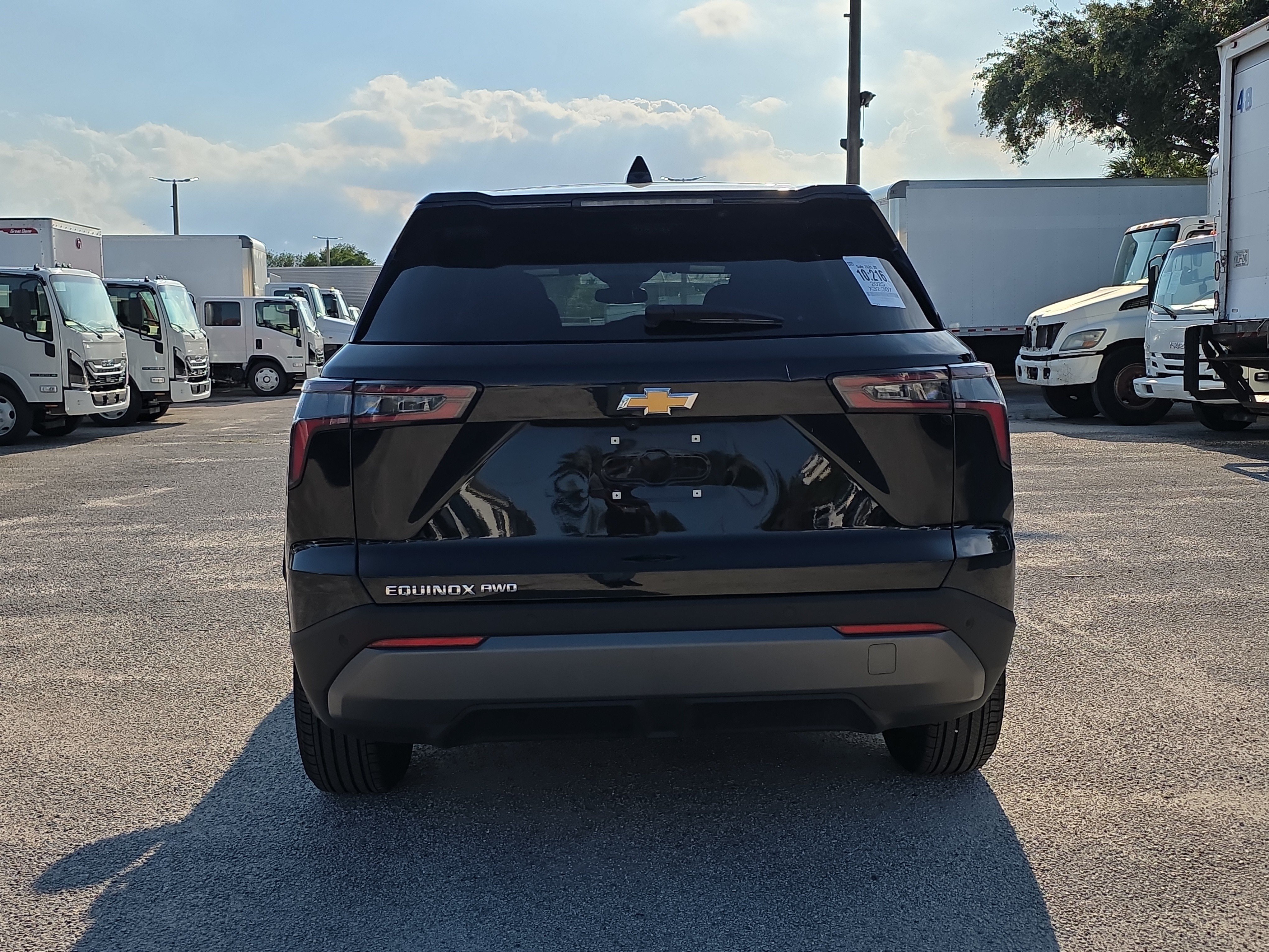 Used 2025 Chevrolet Equinox LT AWD/4WD image 6