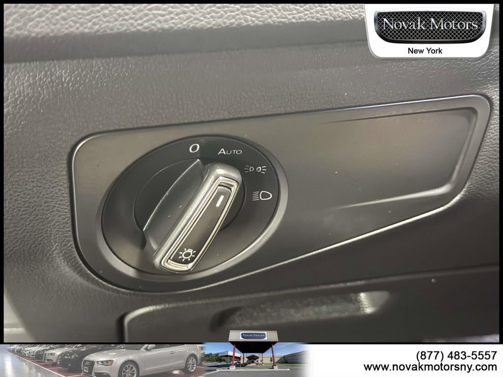 Used 2023 Volkswagen Tiguan SE image 15