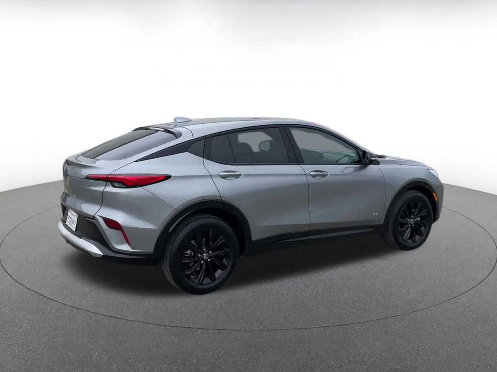 Used 2025 Buick Envista Sport Touring image 15