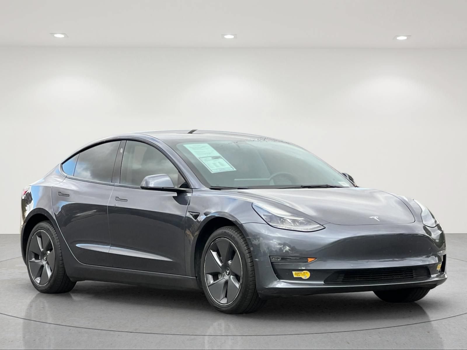 Used 2022 Tesla Model 3 Long Range AWD/4WD image 7
