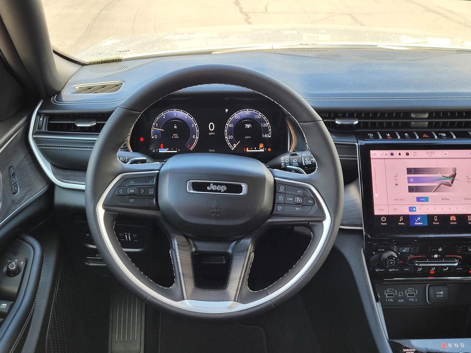 New 2025 Jeep Grand Cherokee Limited image 9