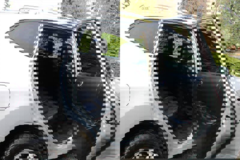 Used 2009 Nissan Rogue SL w/ Premium Pkg image 6