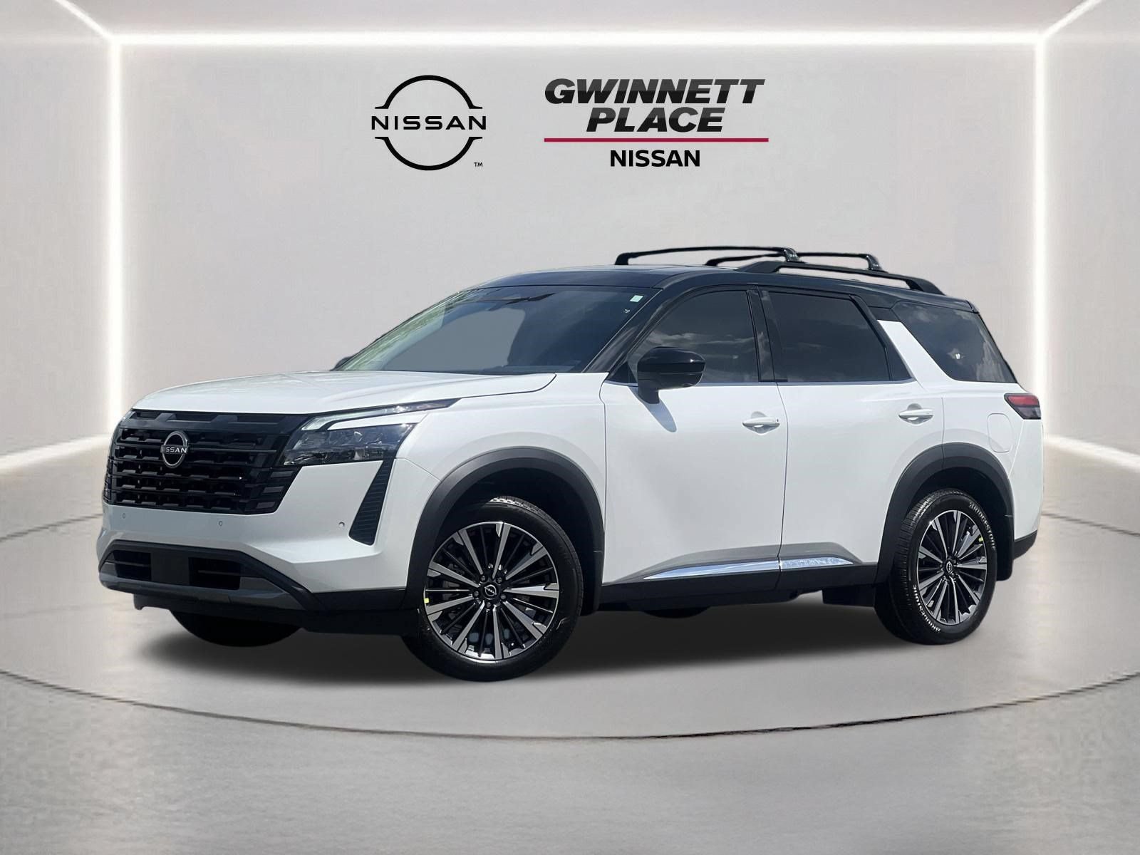 New 2026 Nissan Pathfinder Platinum FWD image 1