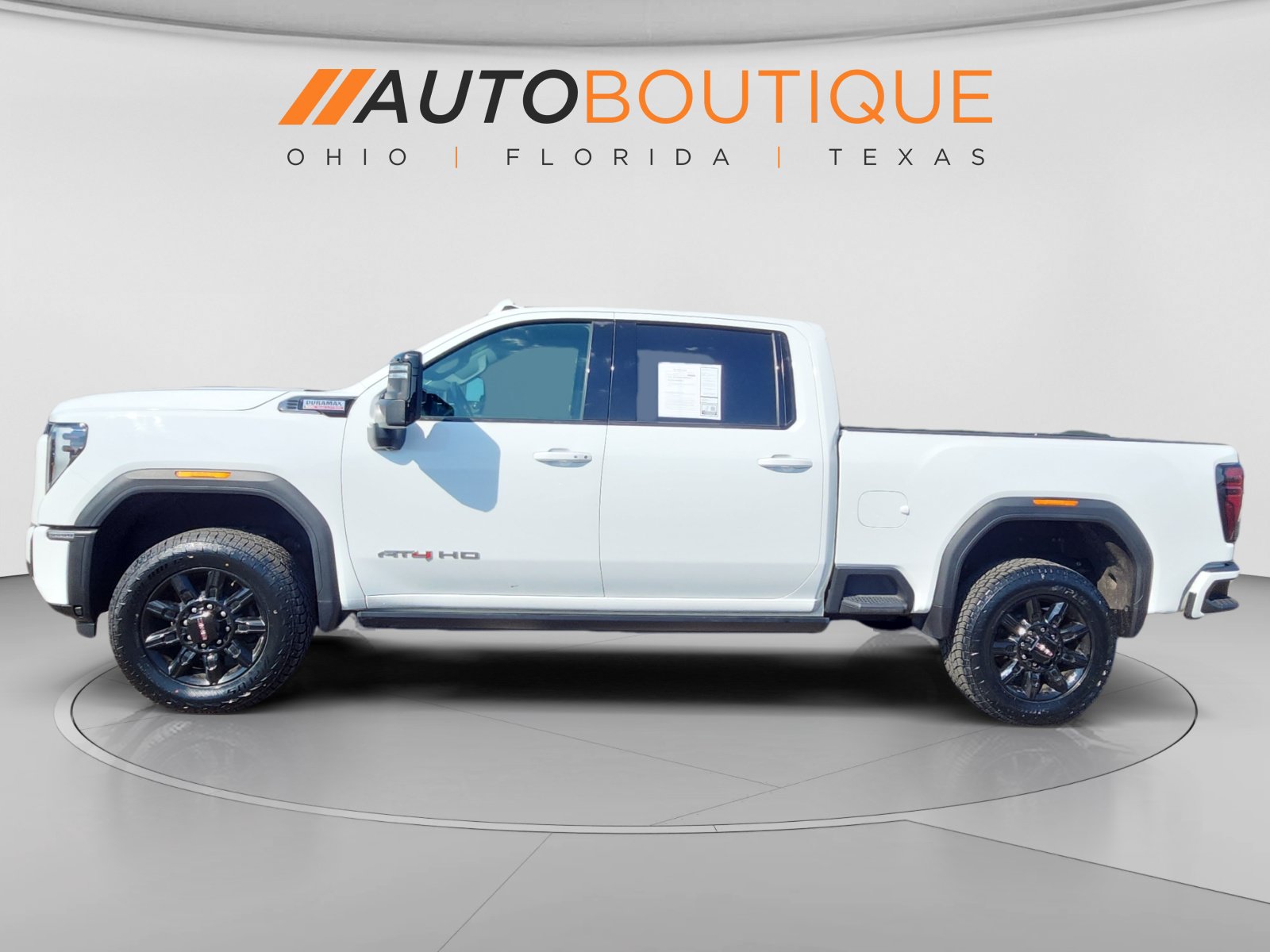 Used 2024 GMC Sierra 3500 AT4 w/ AT4 Premium Plus Package AWD/4WD image 2
