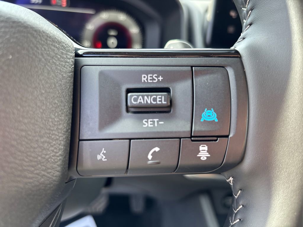 Used 2026 Nissan Rogue SL image 28