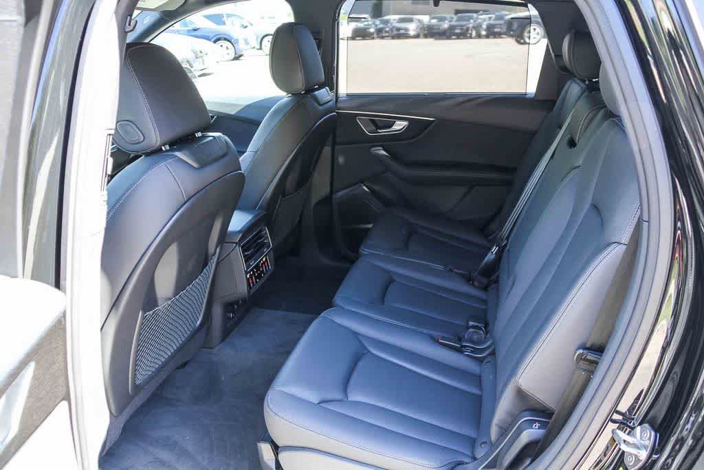 Used 2026 Audi Q7 3.0T Premium Plus w/ Premium Plus Package image 17