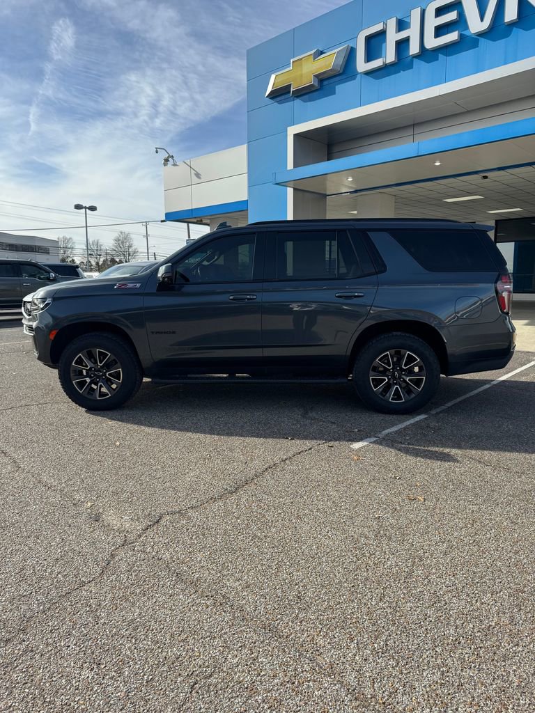 Used 2021 Chevrolet Tahoe Z71 w/ Z71 Off-Road Package image 4