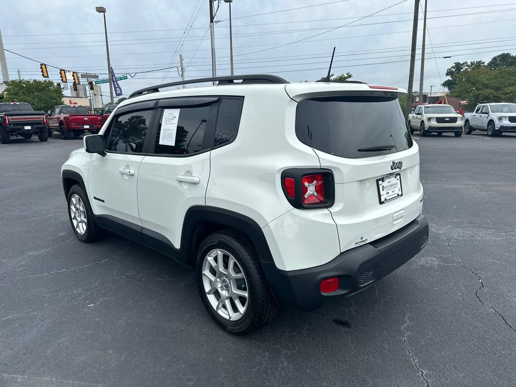 Used 2019 Jeep Renegade Latitude w/ Popular Equipment Group FWD image 5