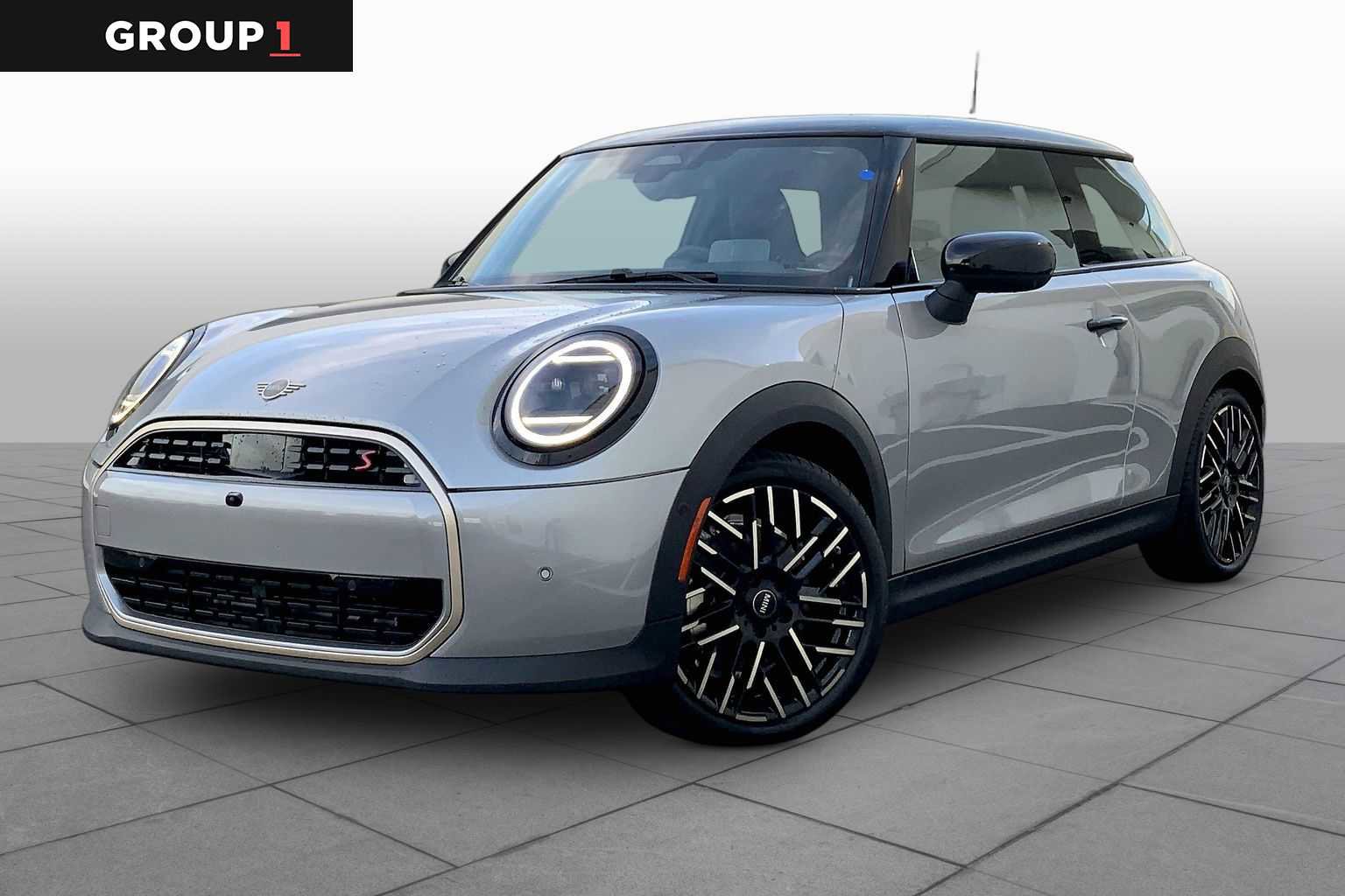 Used 2025 MINI Cooper S FWD video 1