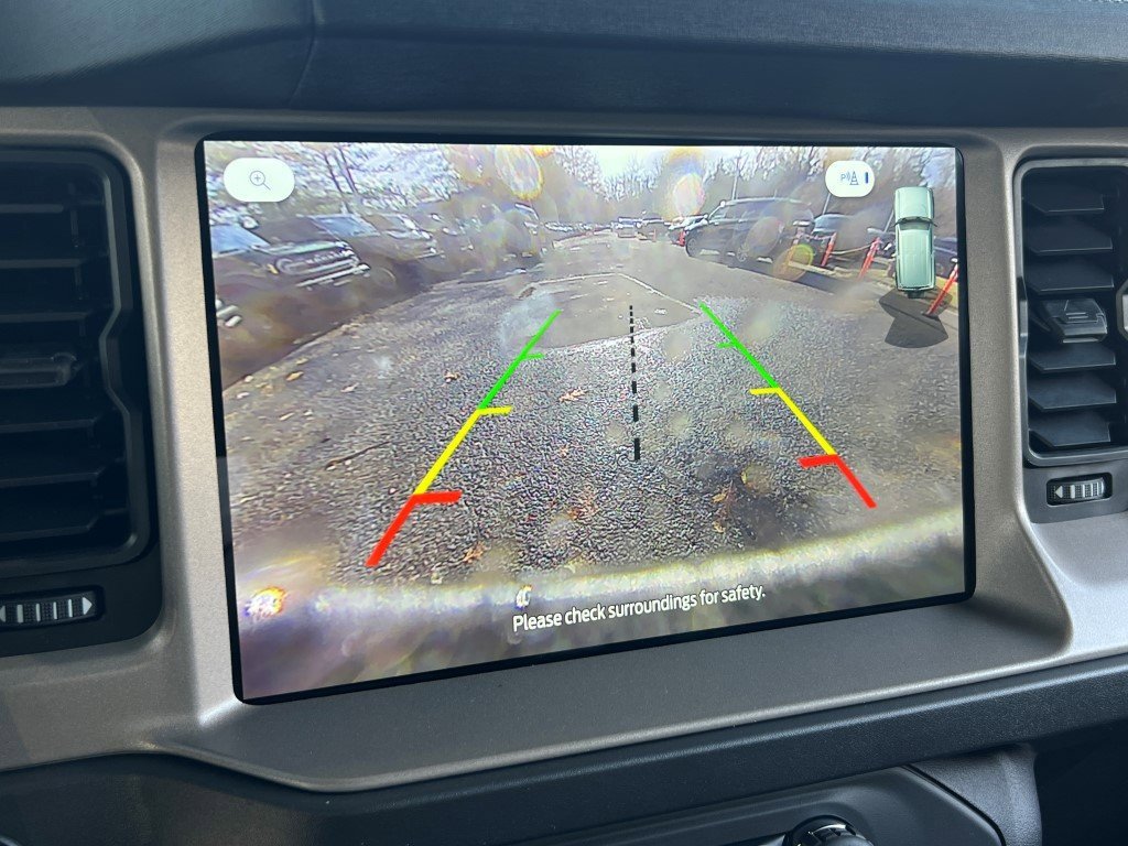 New 2025 Ford Bronco Outer Banks image 17