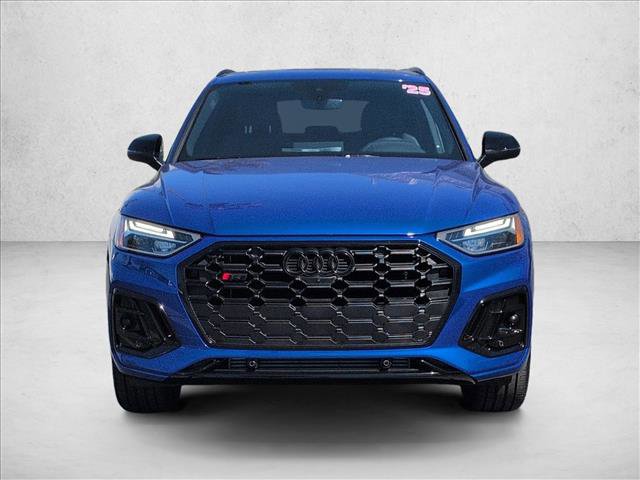 Used 2025 Audi SQ5 Premium Plus w/ Premium Plus Package image 2