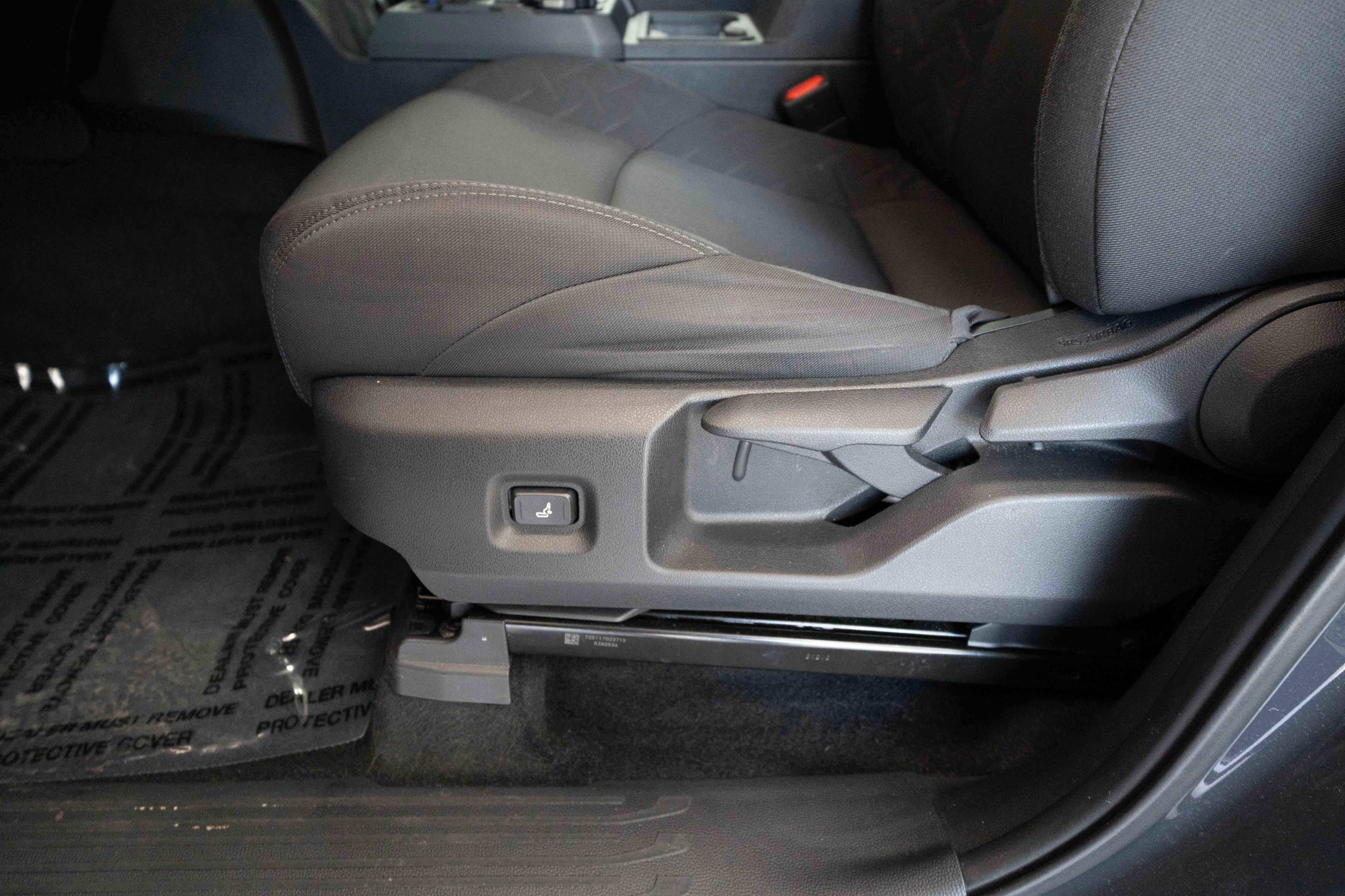 Certified 2025 Toyota Tacoma SR AWD/4WD image 13