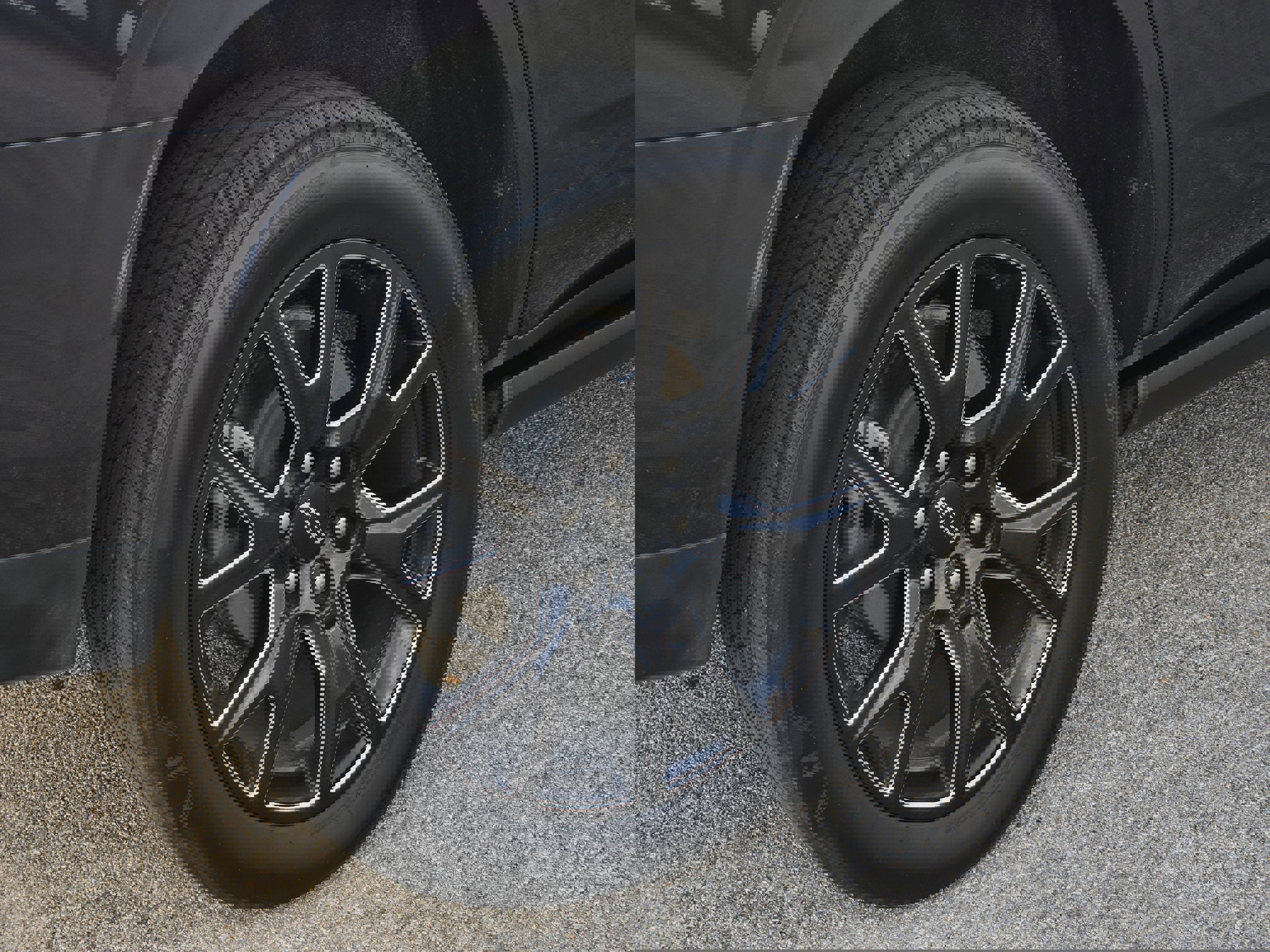 Used 2024 Chevrolet Tahoe Premier w/ Premium Package 2 image 8