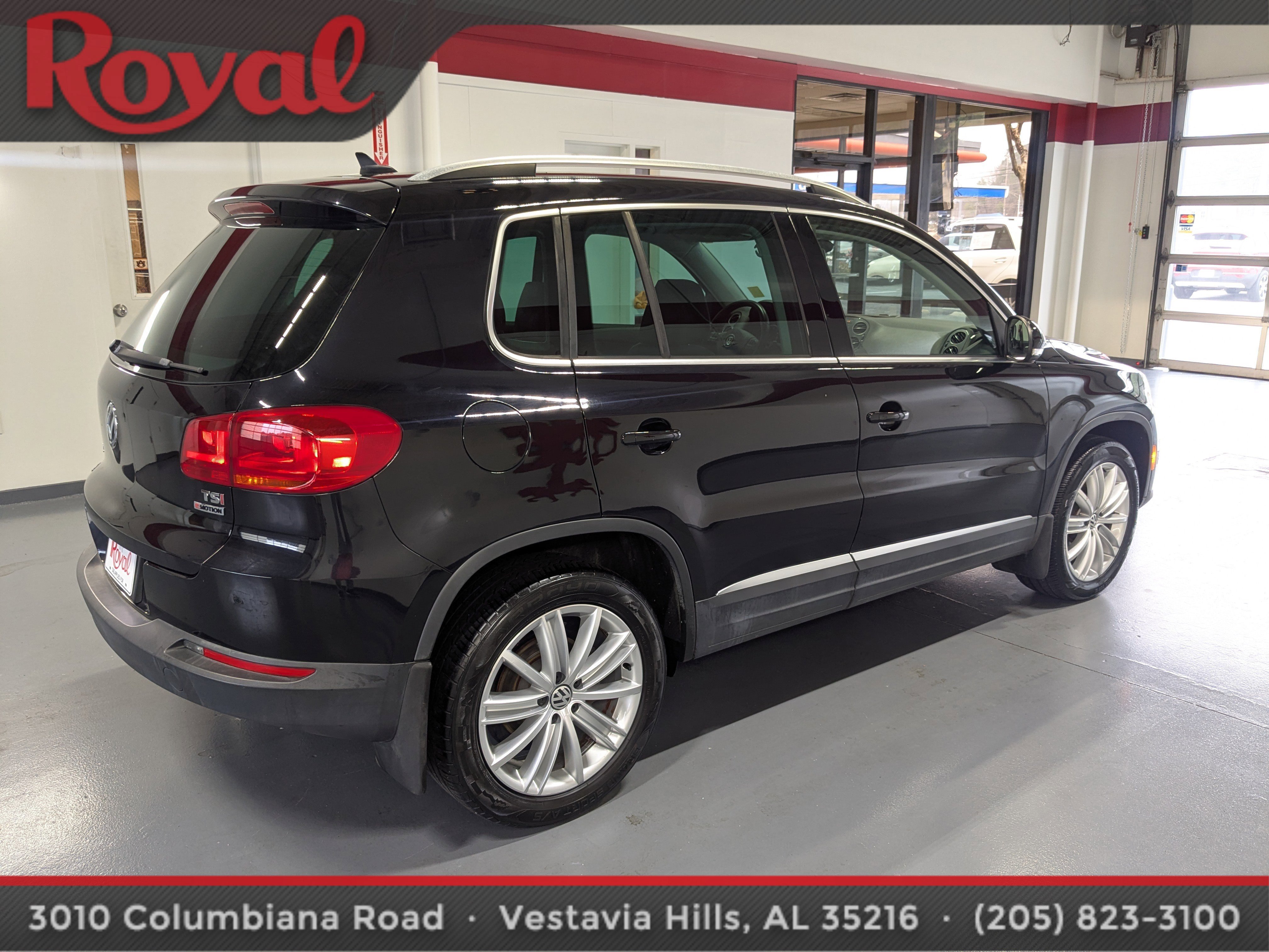 Used 2016 Volkswagen Tiguan SE image 4