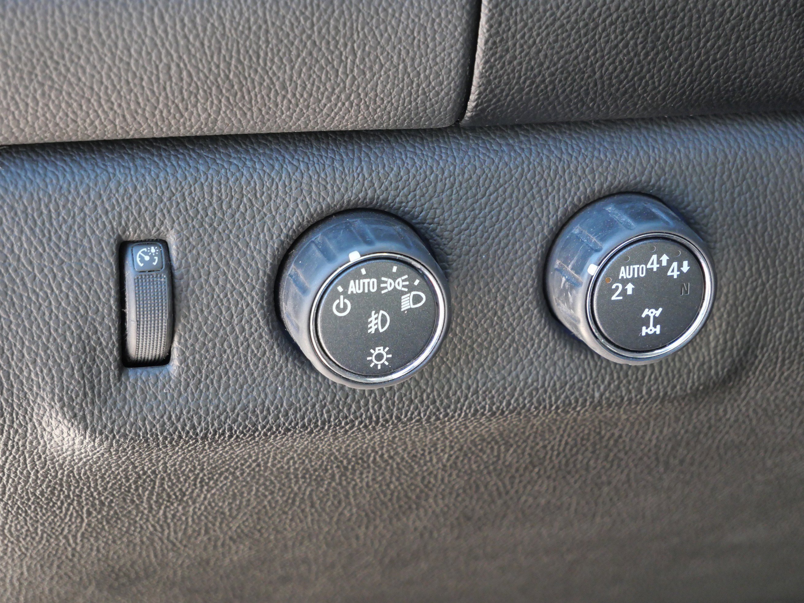 Used 2021 Chevrolet Colorado LT w/ Safety Package image 21