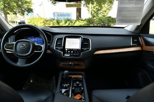 Certified 2024 Volvo XC90 T8 Plus w/ Protection Package Premier AWD/4WD image 22