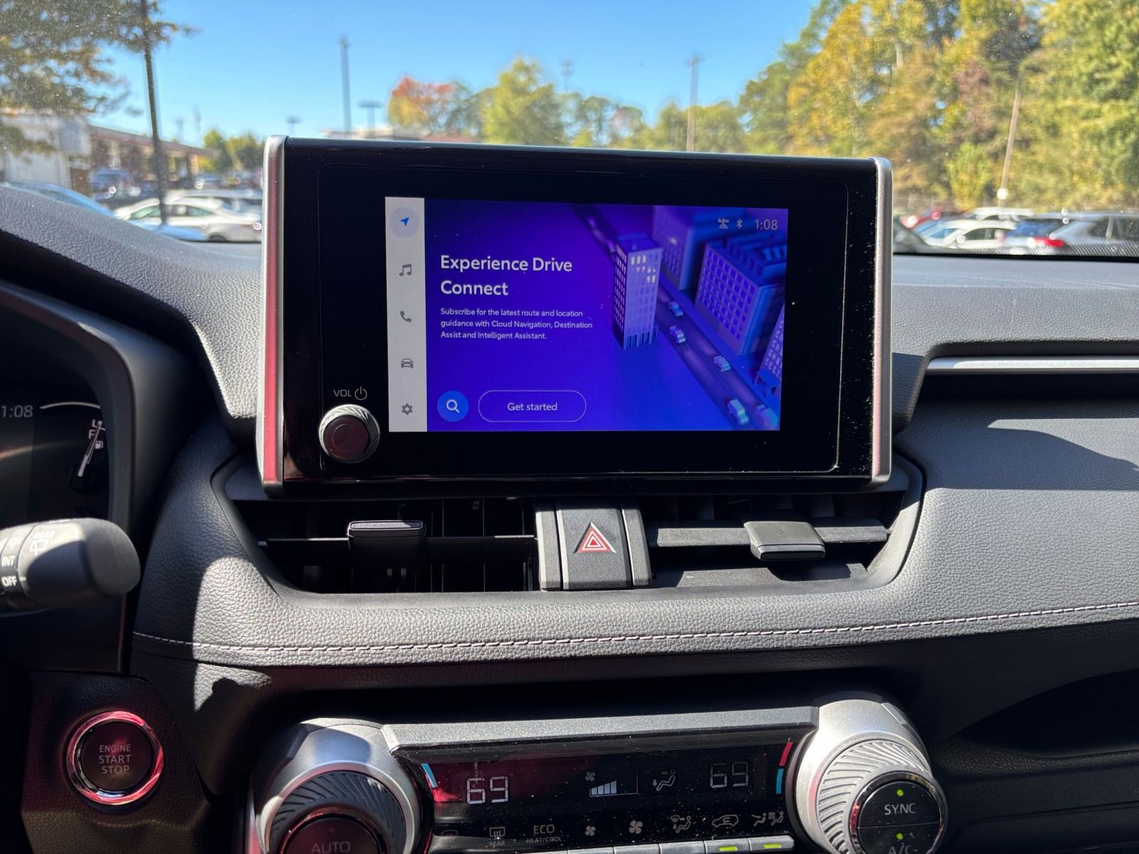 Used 2025 Toyota RAV4 XLE image 18