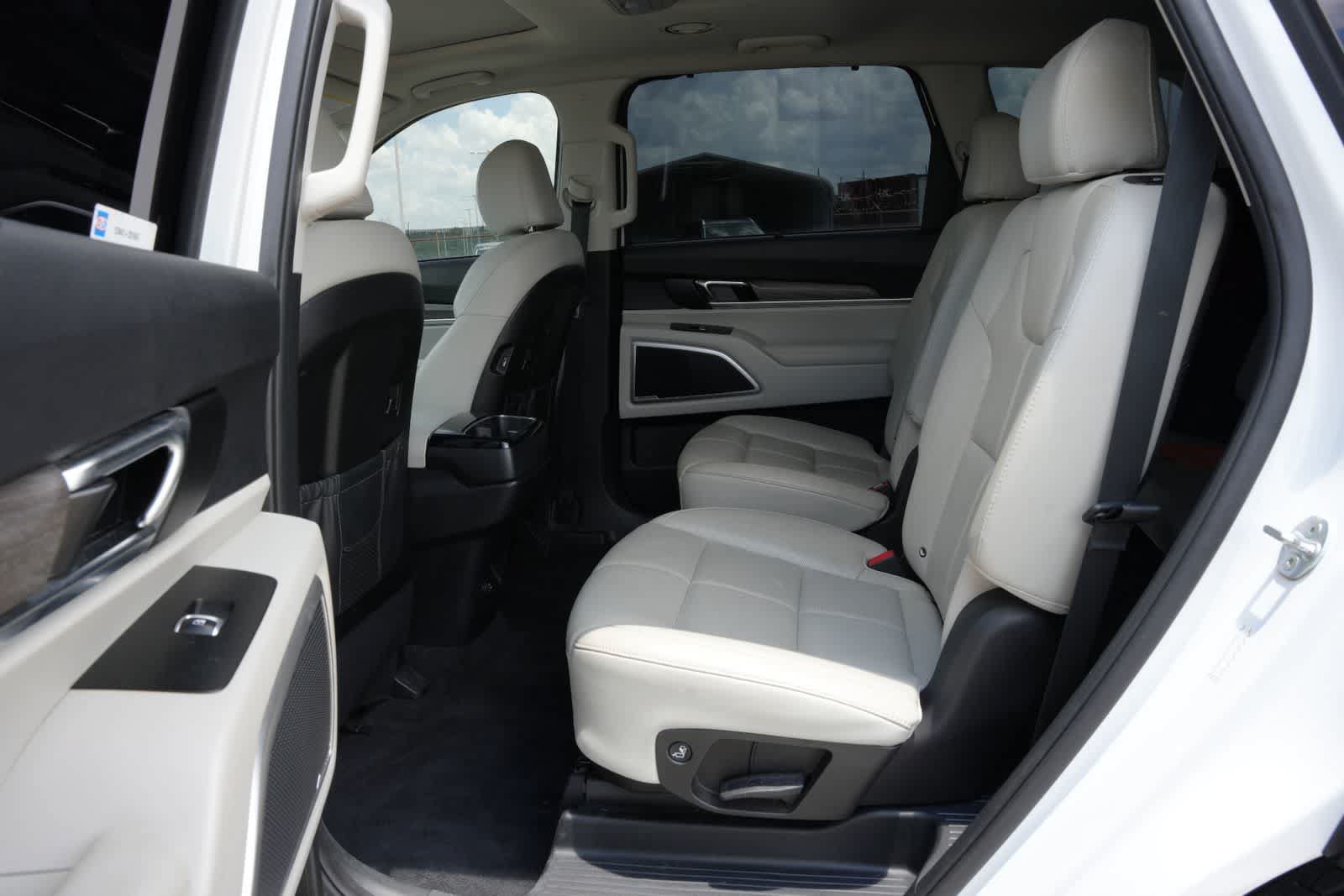 Used 2020 Kia Telluride EX w/ EX Premium Package FWD image 19