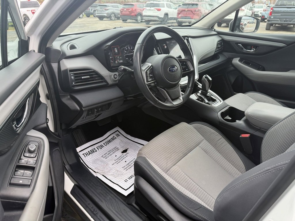 Used 2022 Subaru Outback Premium image 11