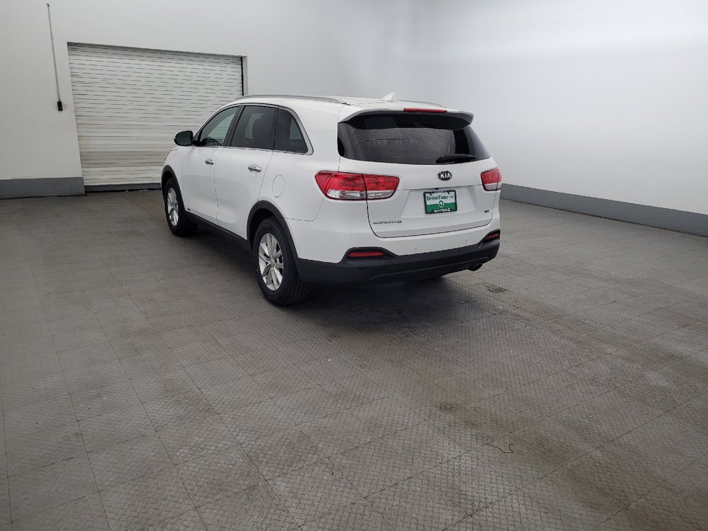 Used 2016 Kia Sorento AWD w/ LX Convenience Package image 5