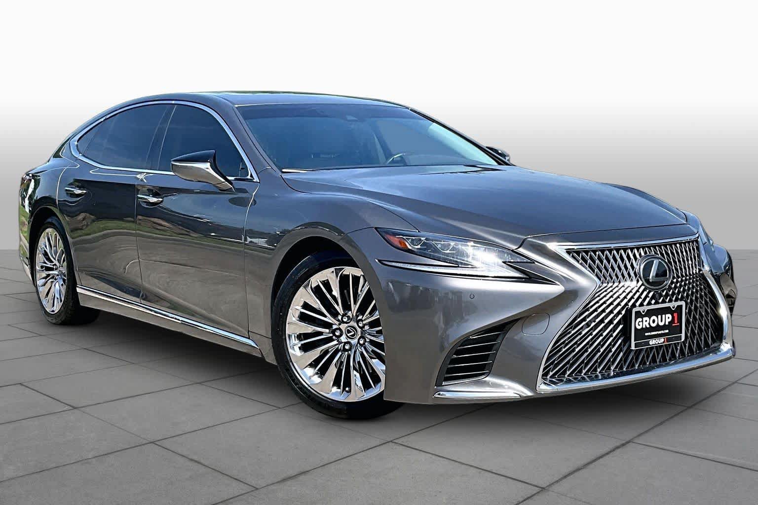 Used 2020 Lexus LS 500 w/ Interior Upgrade Package RWD image 3