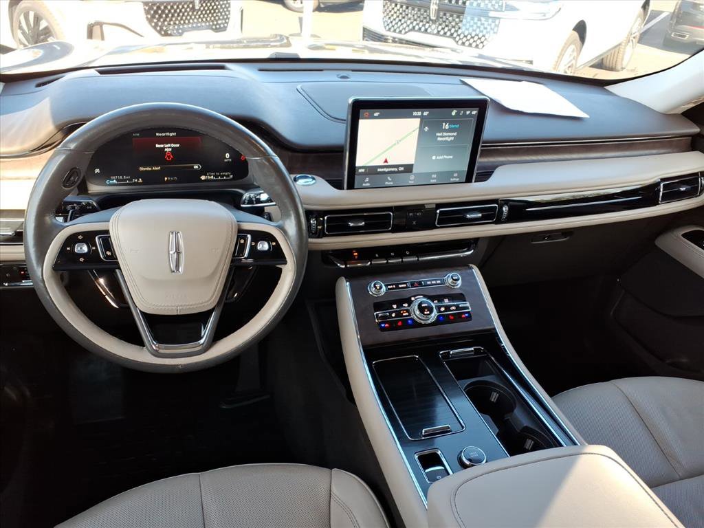 Certified 2023 Lincoln Aviator Reserve w/ Equipment Group 201A image 5
