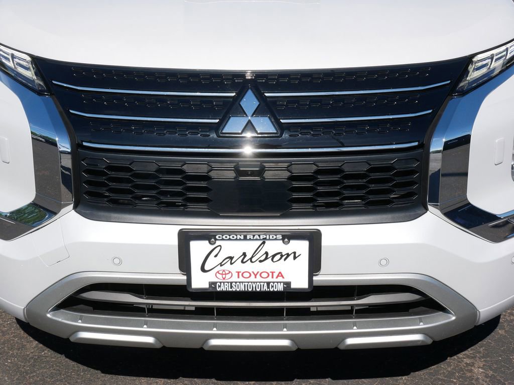 Used 2023 Mitsubishi Outlander SEL AWD/4WD image 9