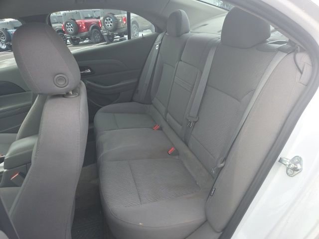 Used 2013 Chevrolet Malibu LS image 15