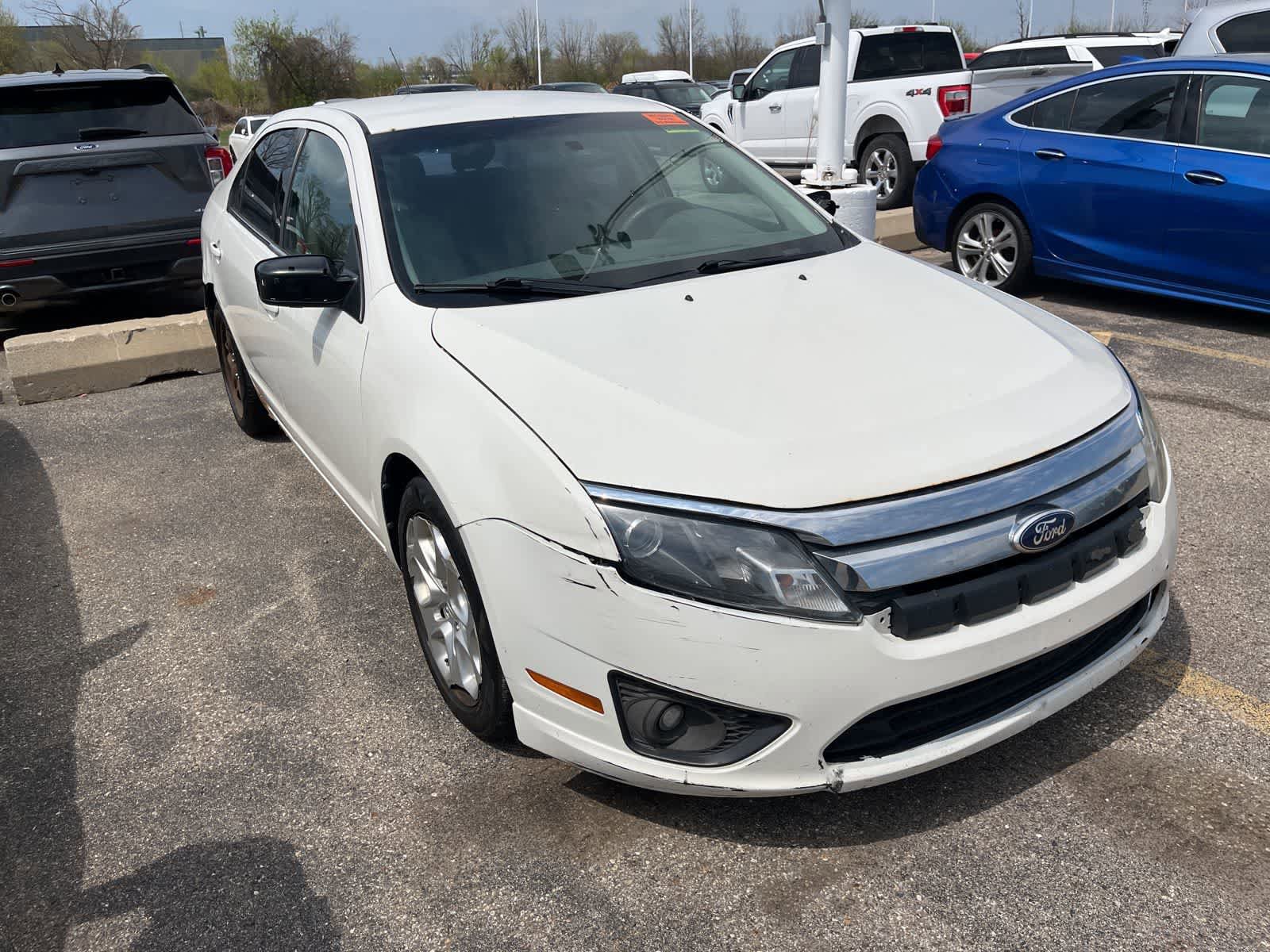Used 2011 Ford Fusion SE FWD image 17