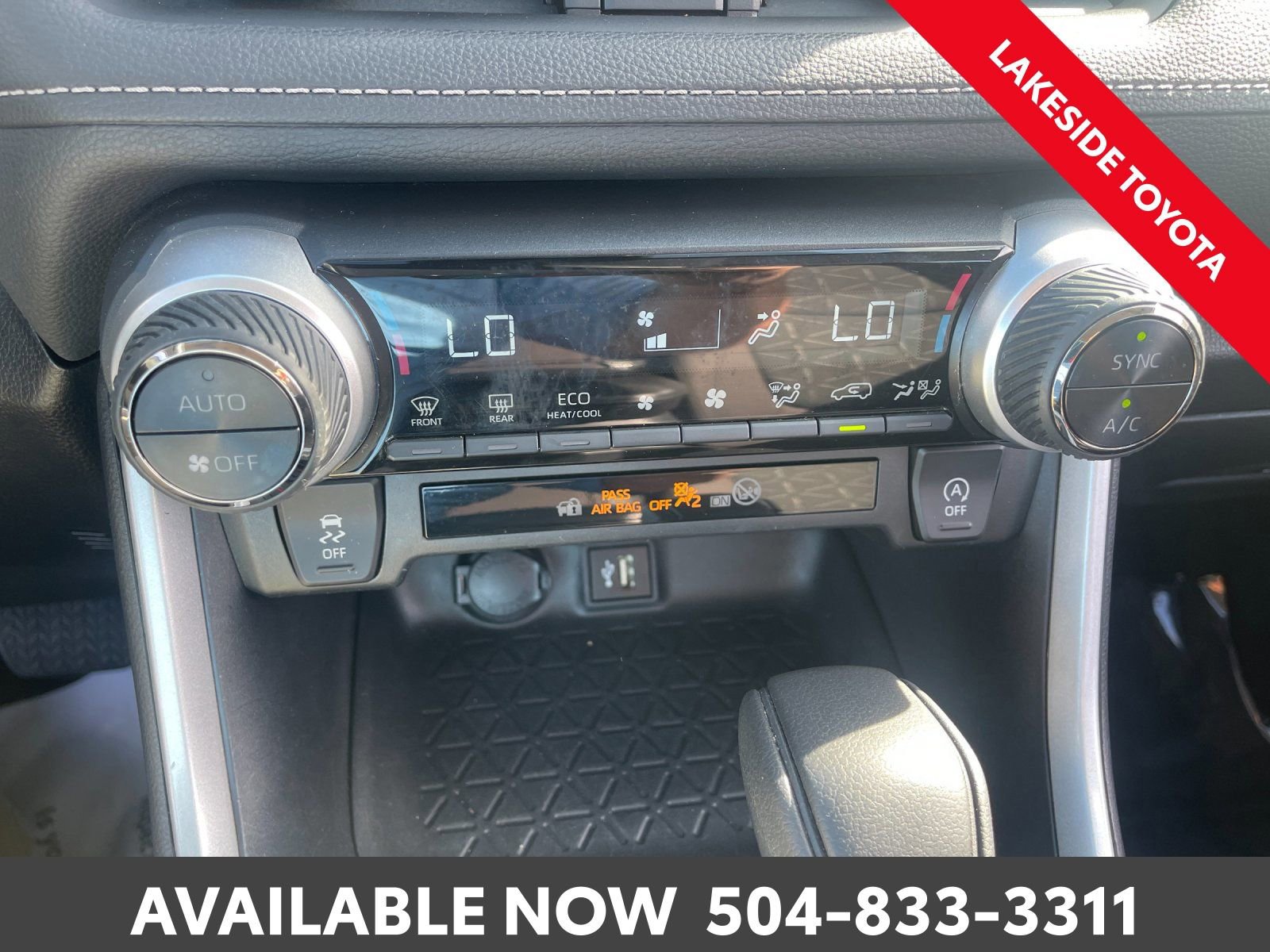 Used 2024 Toyota RAV4 XLE image 29