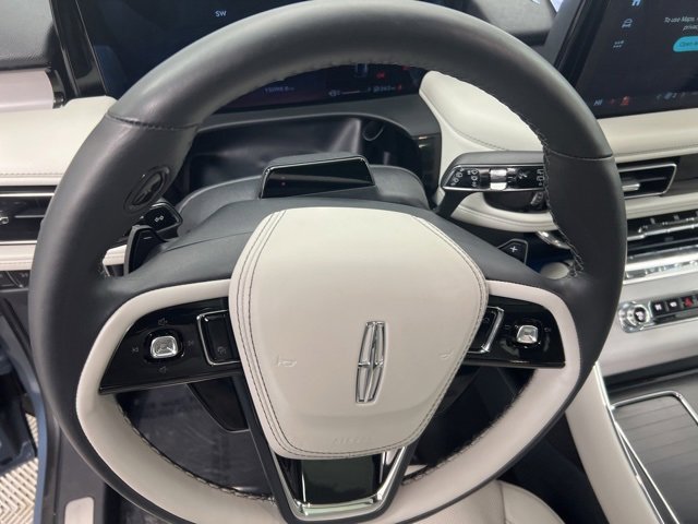 Certified 2025 Lincoln Aviator Reserve w/ Illumination Package image 25