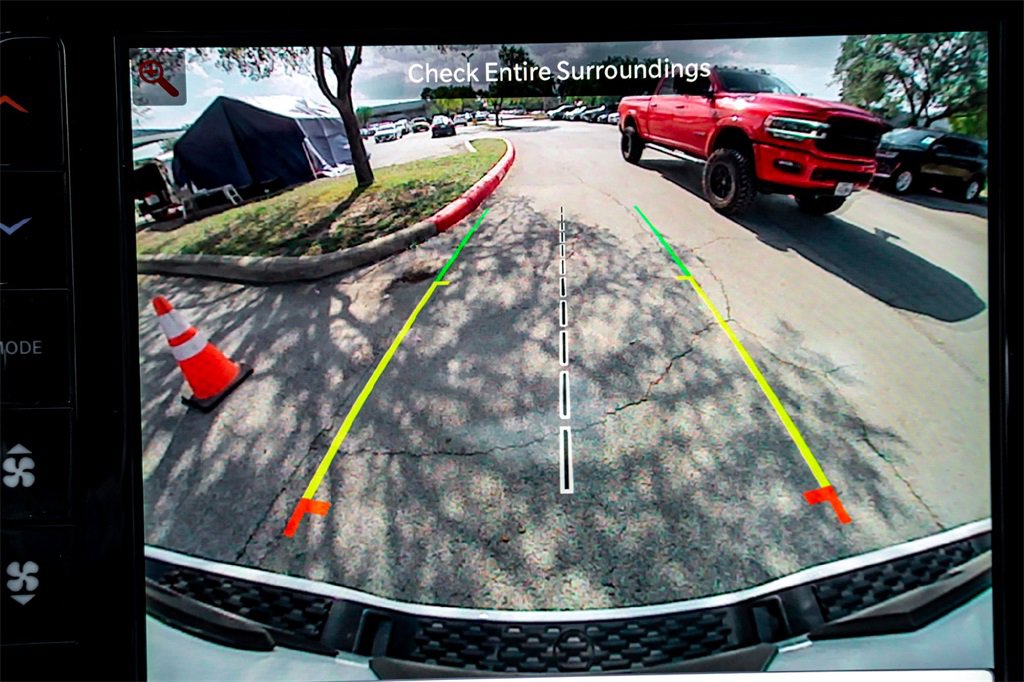 New 2026 RAM 1500 4x4 Crew Cab image 15