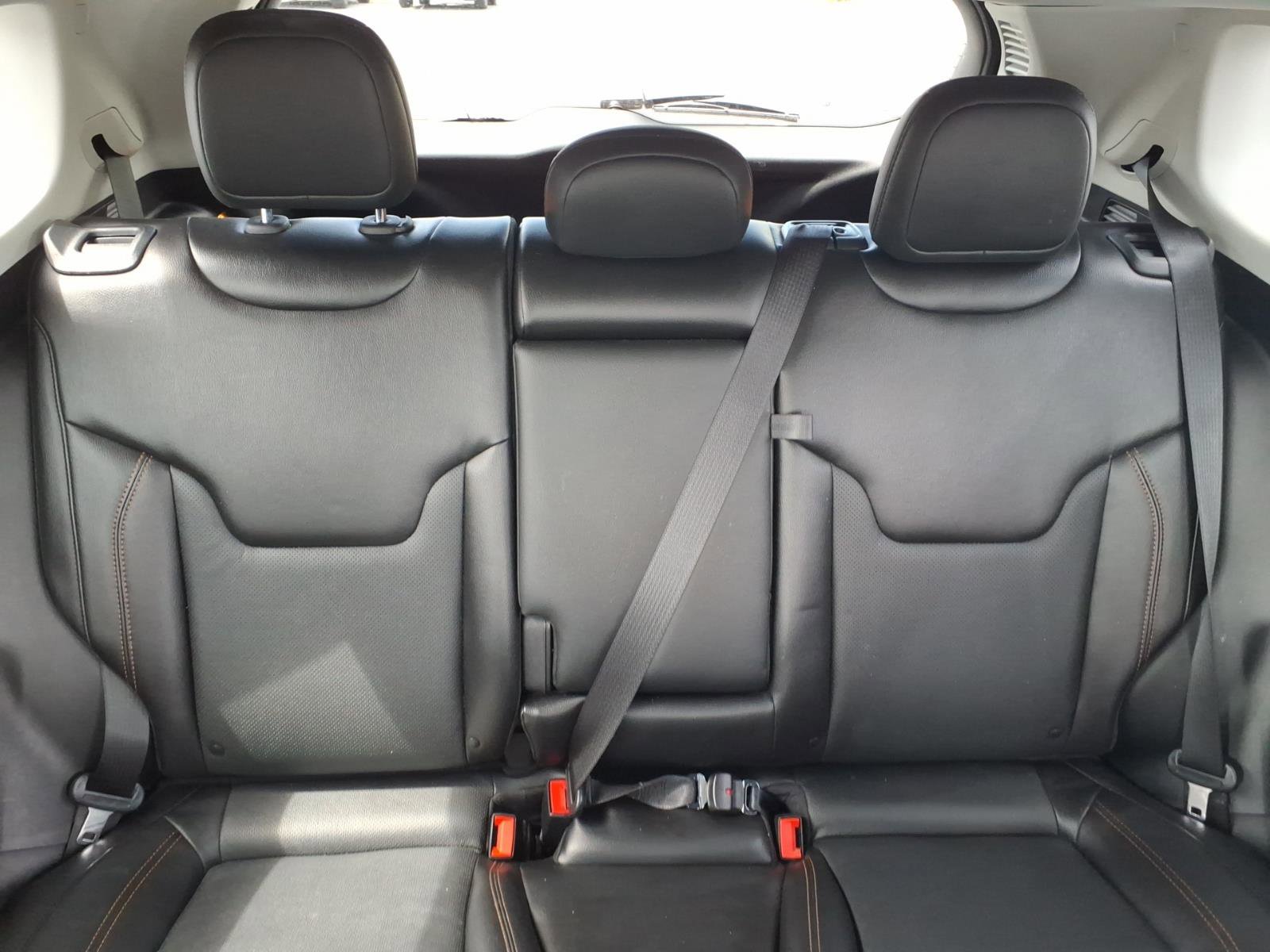 Certified 2021 Jeep Compass Limited AWD/4WD image 12