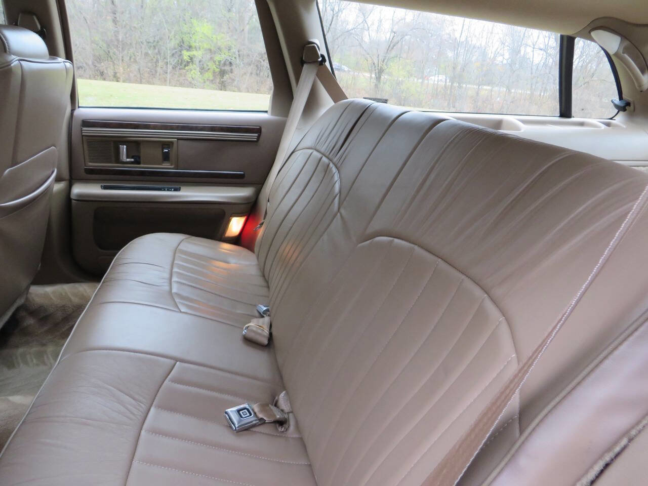 Used 1994 Buick Roadmaster Estate image 12
