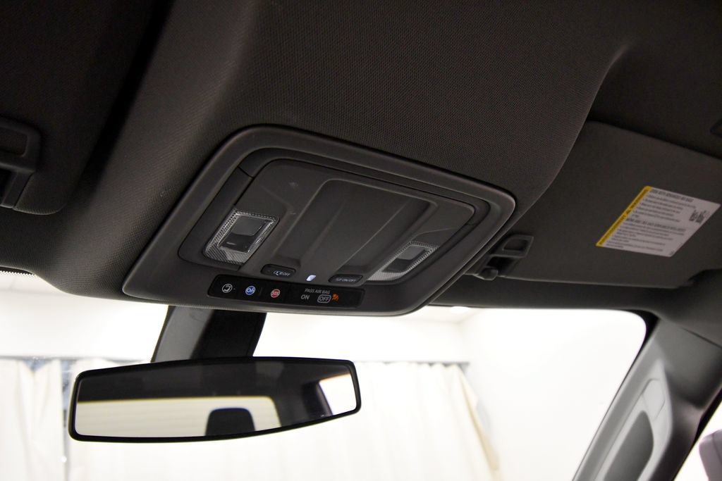 Used 2022 Chevrolet Silverado 1500 LT Trail Boss w/ Bed Protection Package AWD/4WD image 26